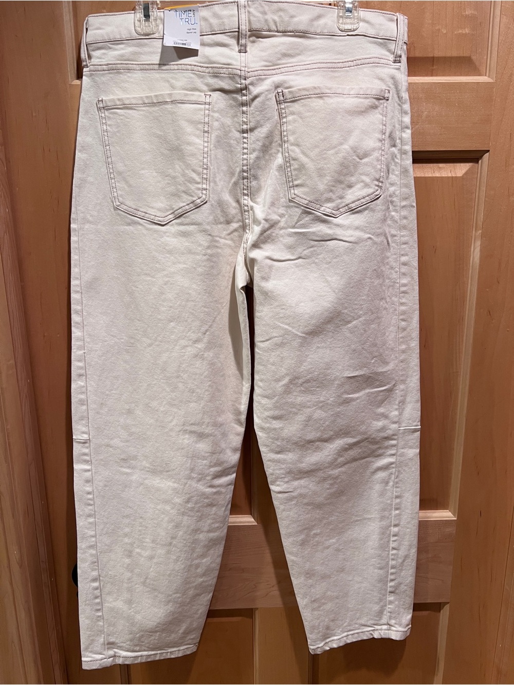 NWT Time & Tru Women’s Ivory Barrel Leg Jeans High Rise Utility Pants Ivory 14 - Picture 4 of 14